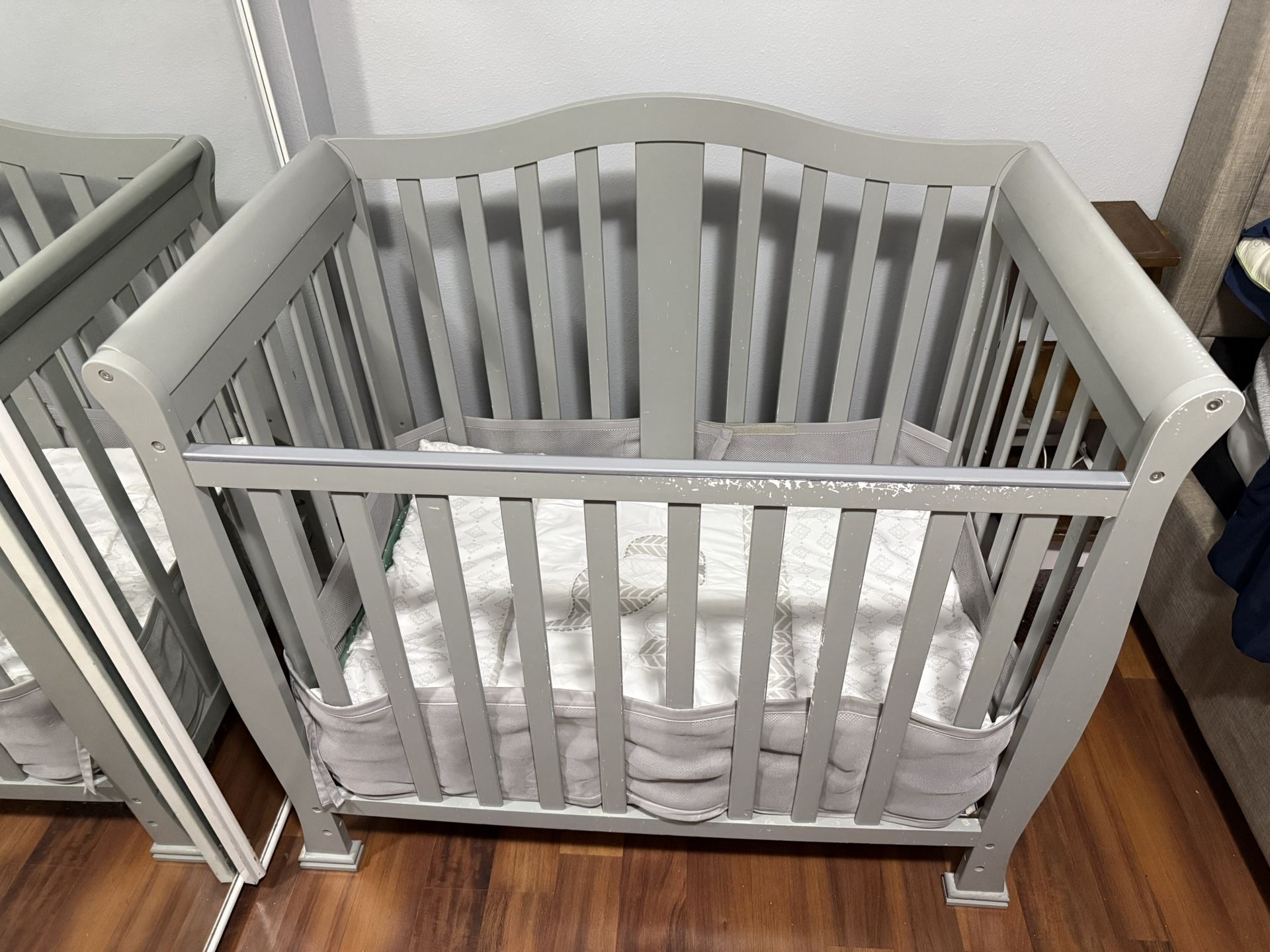 Mini Crib 38x24