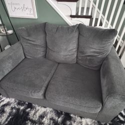 2 Pc Furniture. Love Seat And Couch