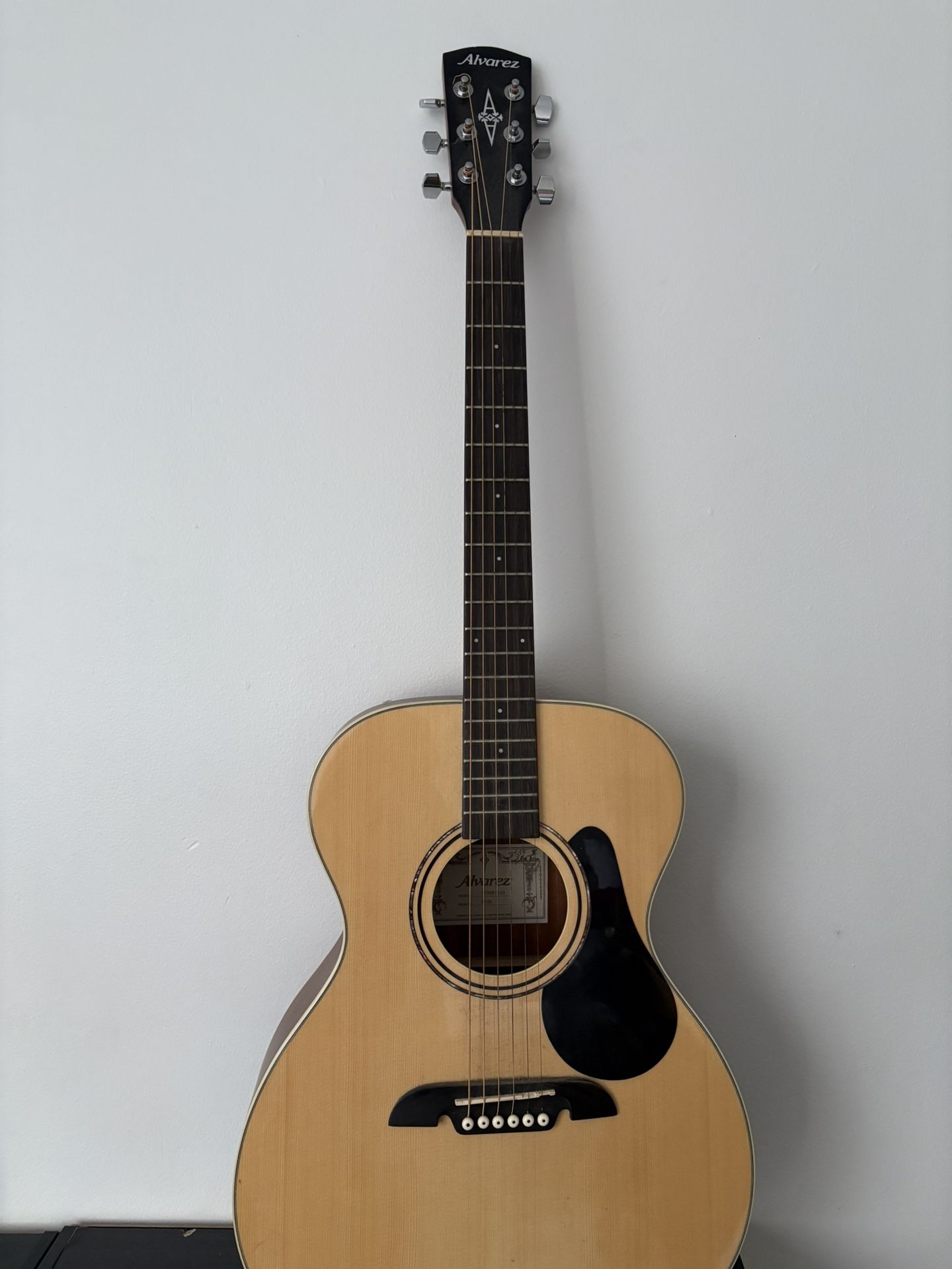 Acoustic Guitar