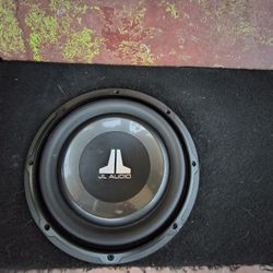 JL Audio 10" Hit Hard