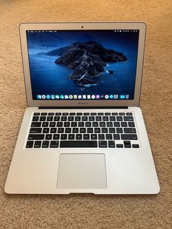 Apple MacBook Air Laptop