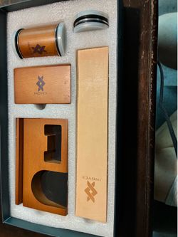 Premium rolling knife sharing with