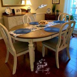 🥂Brand New 🎀Realyn Dining Table and 4 Chairs