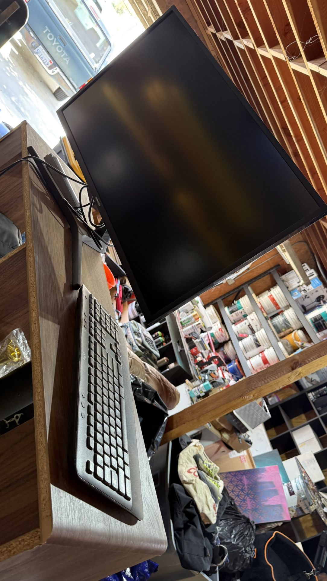 Samsung Computer Monitor 