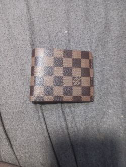 Louis Vuitton Brown Bifold Wallet Great Condition 