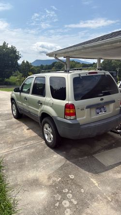 2005 Ford Escape