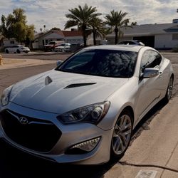 2013 Hyundai Genesis