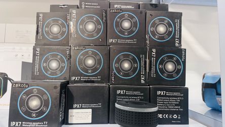 🎶 Waterproof Speaker Clearance — $3.50 Each When You Take the Entire Lot!