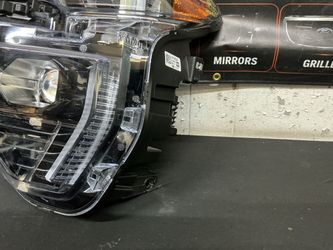 GMC CANYON 2023-2026 LH HEADLIGHT OEM