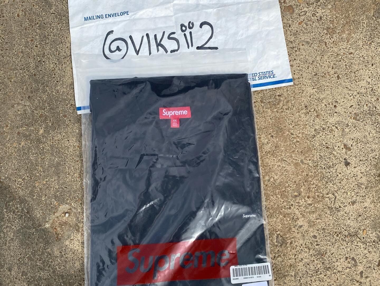 Supreme Small Box Logo Tee
