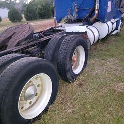 1994 Volvo Semi Truck M11 With Wet-line Kit 