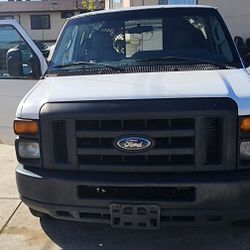2009 Ford E-150