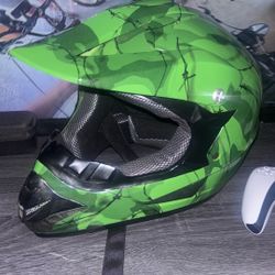 Dirt Bike Helmet 