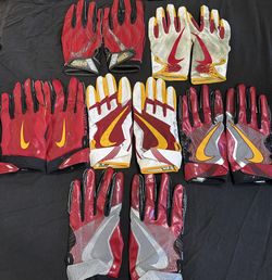 USC Trojans Football Gloves/Arm Sleeves