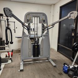 Nautilus Freedom Trainer Gym Equipment Exercise Fitness Weight Machine 