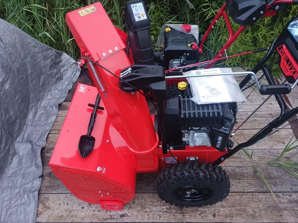 (2) Brand New Customer Electric Start Snow Blowers Ariens & Troy-Bilt