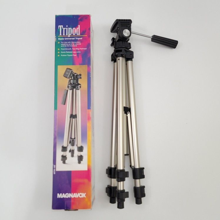 Magnavox Basic Universal Tripod MTRI 100 For Camcorders & 35mm Cameras