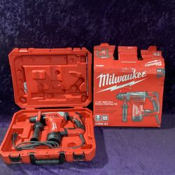 🧰🛠Milwaukee 1-1/8” Corded SDS-Plus Rotary Hammer-NEW!-$240!🧰🛠