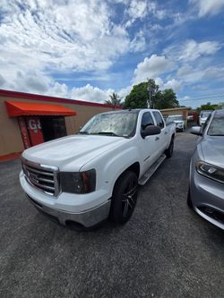 2012 GMC SIERRA