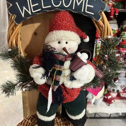 Antique Snow Man Door Wreath 