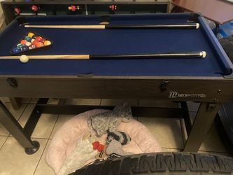 Mesa De Villar Y Futvolito