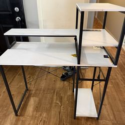 White N Black Gaming Desk