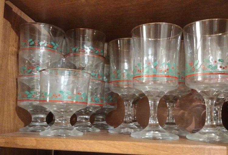 "Christmas Holly" Stemware