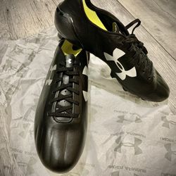 Under Armour Men's Soccer Cleats Size 8