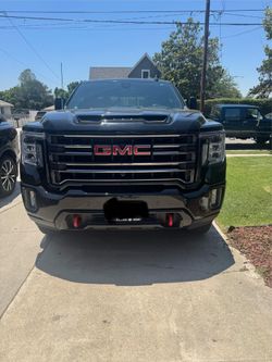 2022 GMC Sierra 2500 AT4