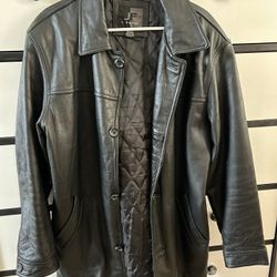 Men’s Medium Size J. Ferrar Leather Jacket 