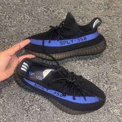Yeezy boost 350 V2
