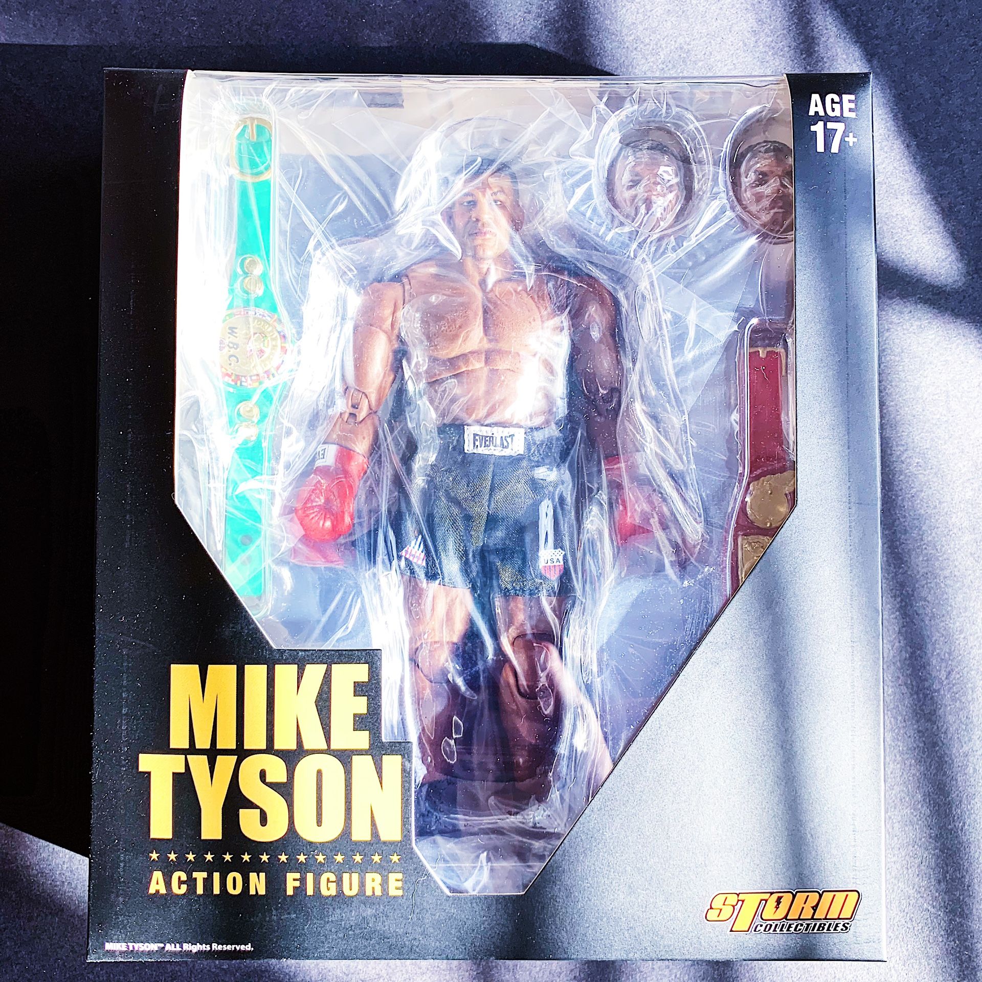 MIKE TYSON STORM COLLECTIBLES IRON MIKE 1:12