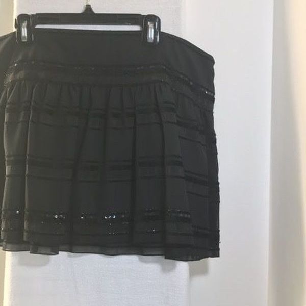 Black Guess Skirt size 10