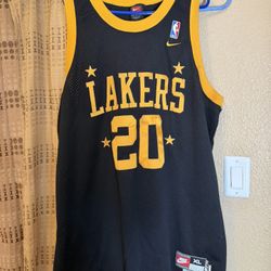 Lakers Jersey