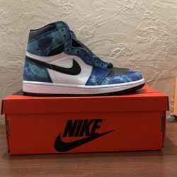 Jordan 1 Tie Dye (W) sz 9 & 10 
