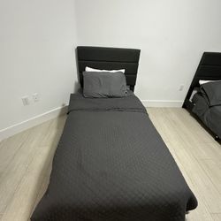 Twin Bed With Mattress 