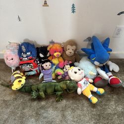 Plush Toys / Stuffed Animals 