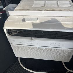 Window Air Conditioner 
