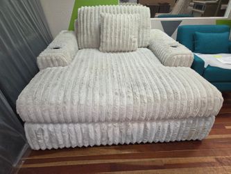 Oversized Plush Chaise Lounge