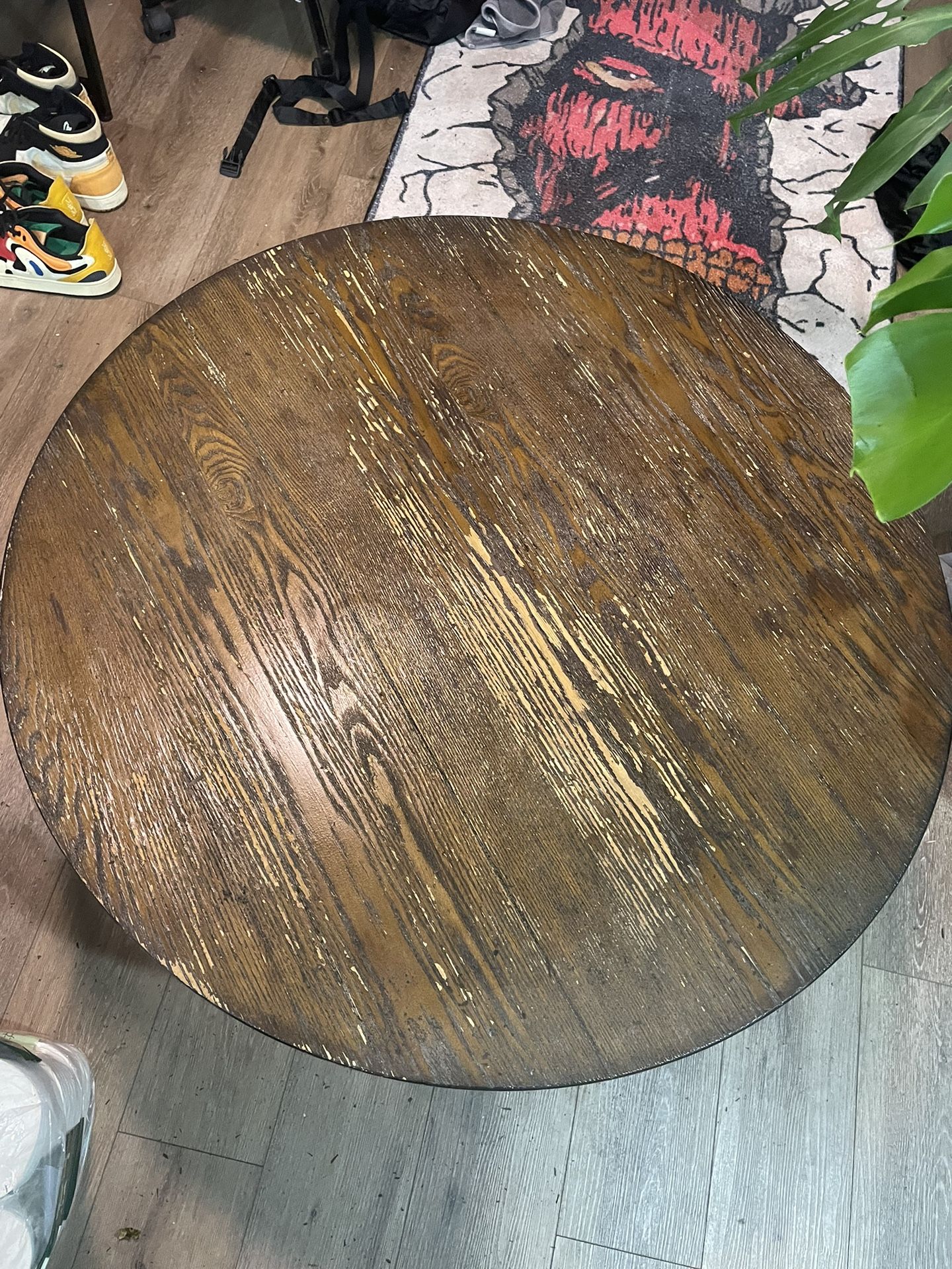 Round Coffee Table