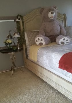 French Style Sleigh Bed and dresser (queen)