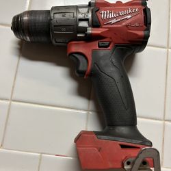 Milwaukee Fuel 18v Hammer Drill/ Driver 