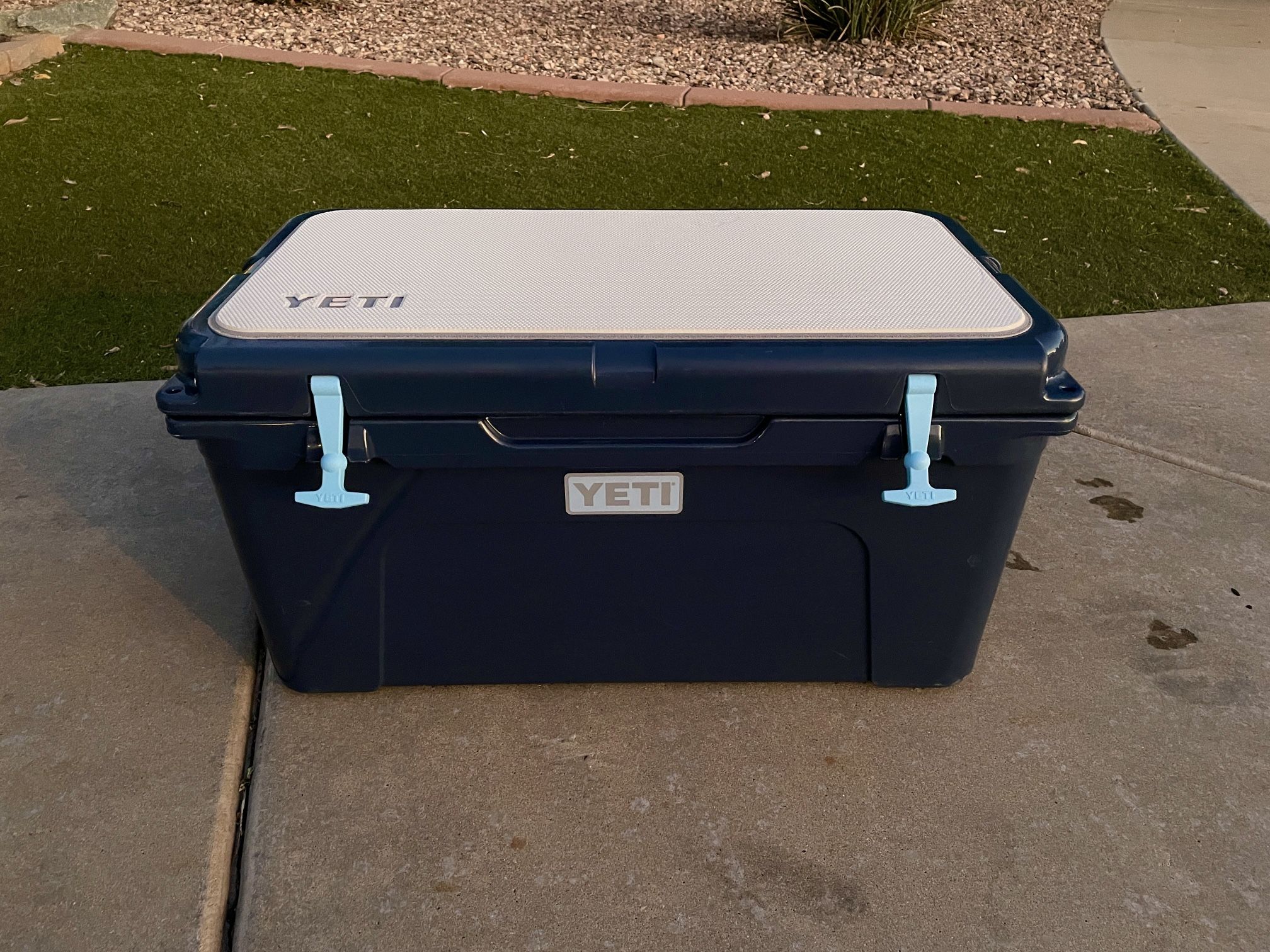 Yeti Coolers for Sale in Buckeye, AZ OfferUp