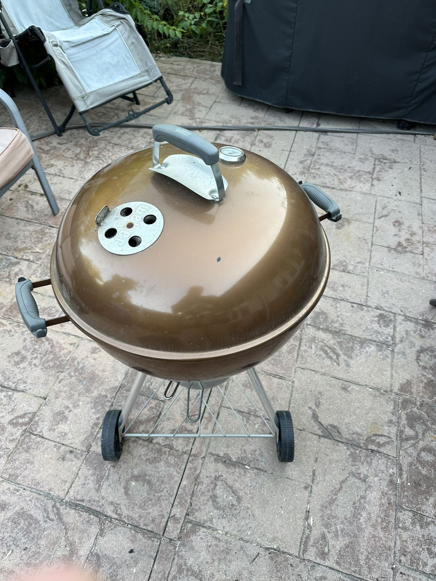 Weber Gold Kettle Grill 22”