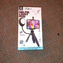Premier SelfShot Selfie Light Pod 