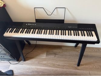 Alesis 88 key keyboard with stand