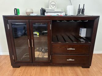 Wine bar/table
