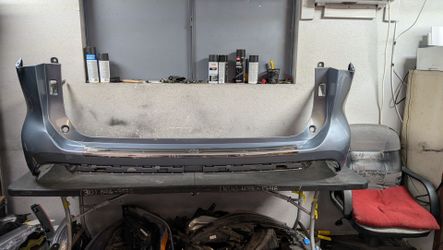 2020-2021-2022-2023-2024 TOYOTA HIGHLANDER REAR BUMPER OEM USED #11338