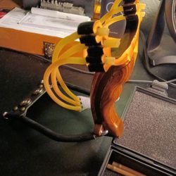 Vlcooly Professional Sling Shot With Case