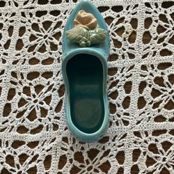 Vintage McCoy Blog Shoe Vase 
